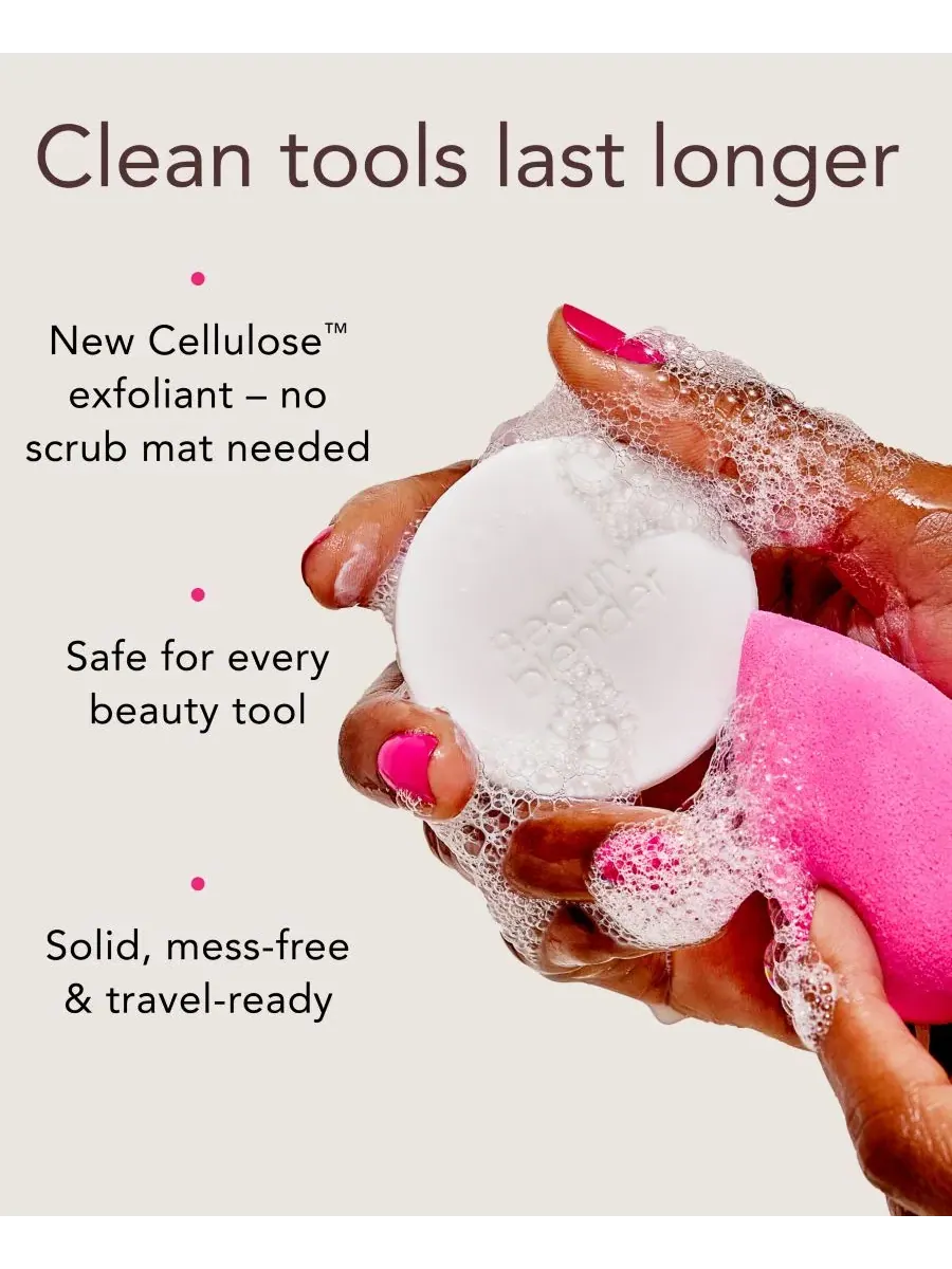 Твердое отшелушивающее мыло Blendercleanser Tool Scrub без запаха, 57 г Beautyblender — изображение 4 из 6