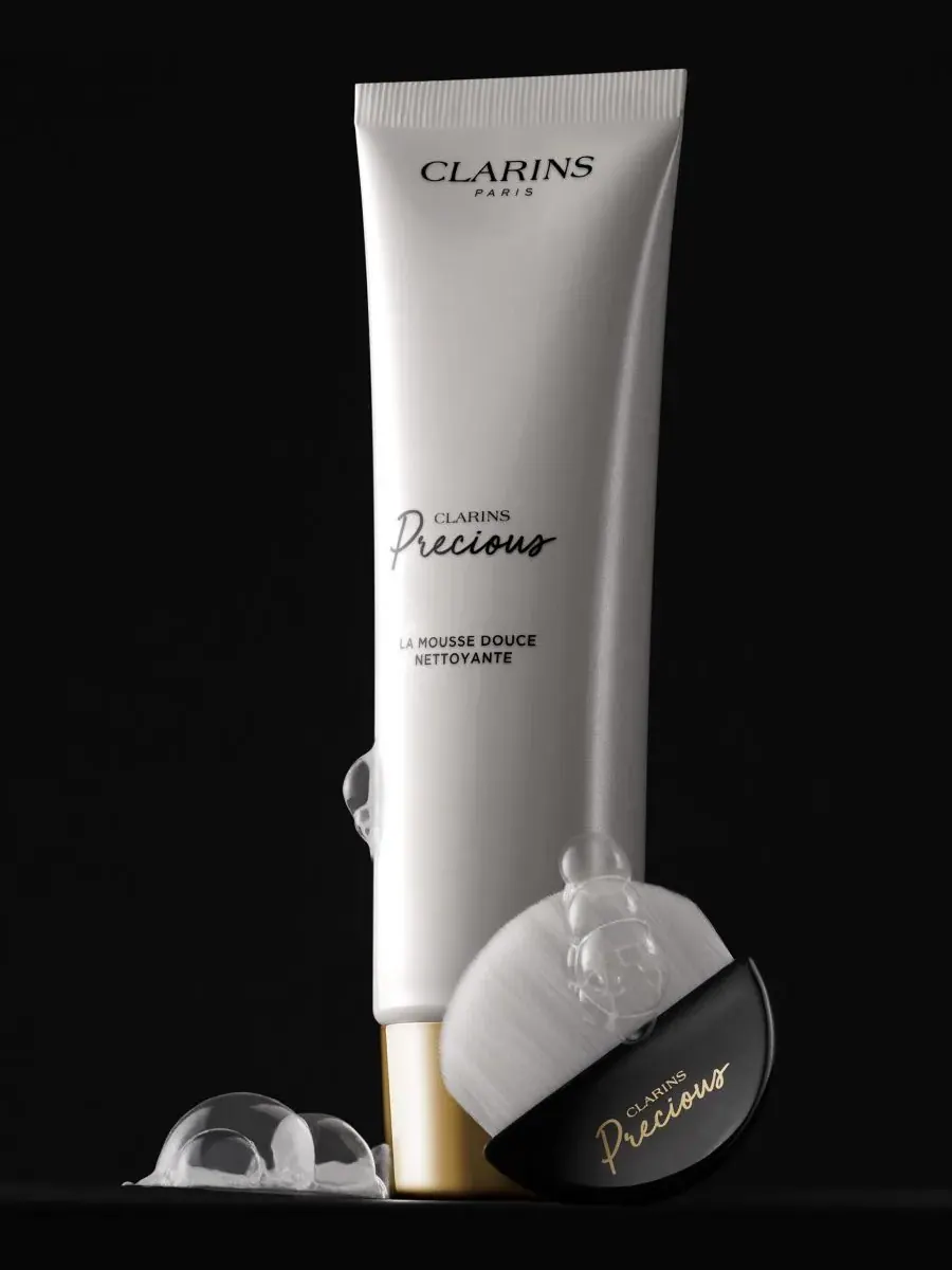 Пенка для умывания Clarins — Precious La Mousse Luxury Foaming Face Cleanser — изображение 6 из 8