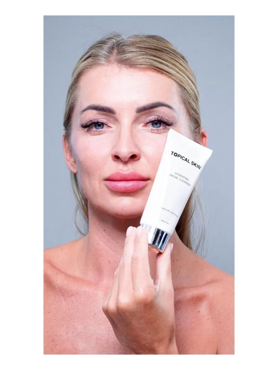 Очищающий гель для лица с церамидами и олеосомами TOPICAL SKIN — изображение 10 из 10