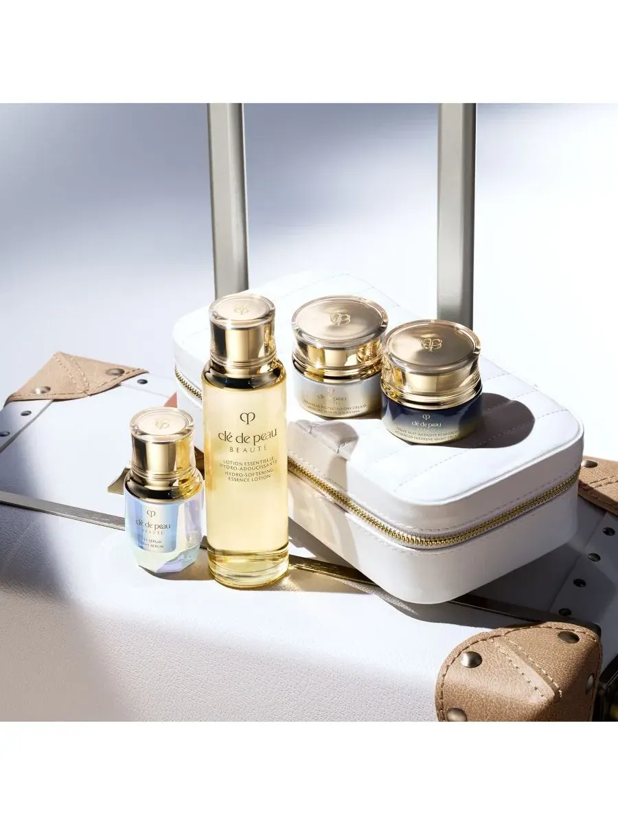 Сыворотка для лица The Serum, 0.68 oz Clé de Peau Beauté — изображение 8 из 8
