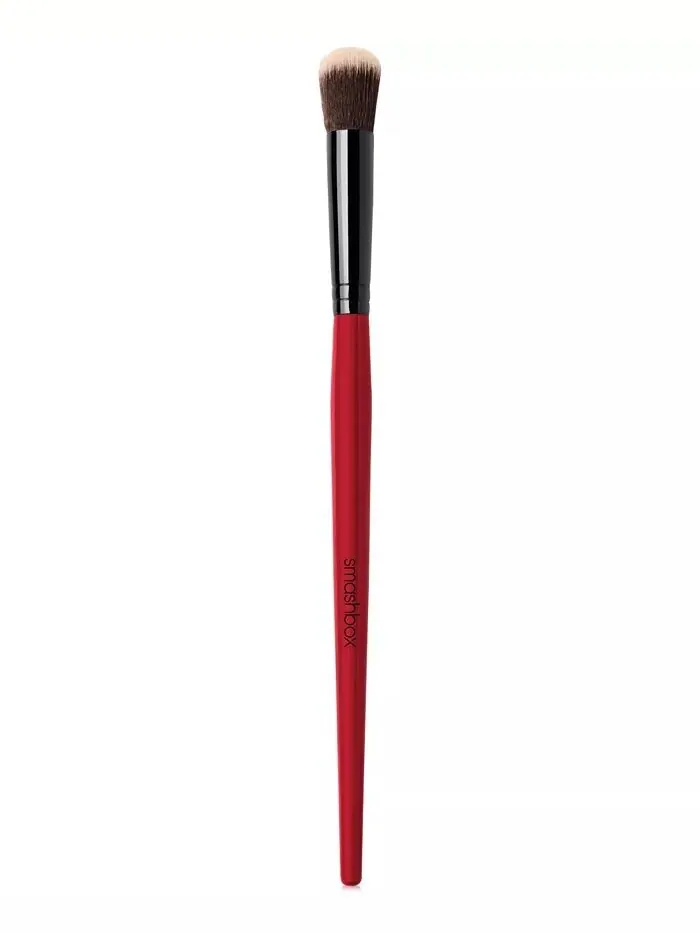 Кисть для размытия консилера Smashbox — изображение 1 из 4