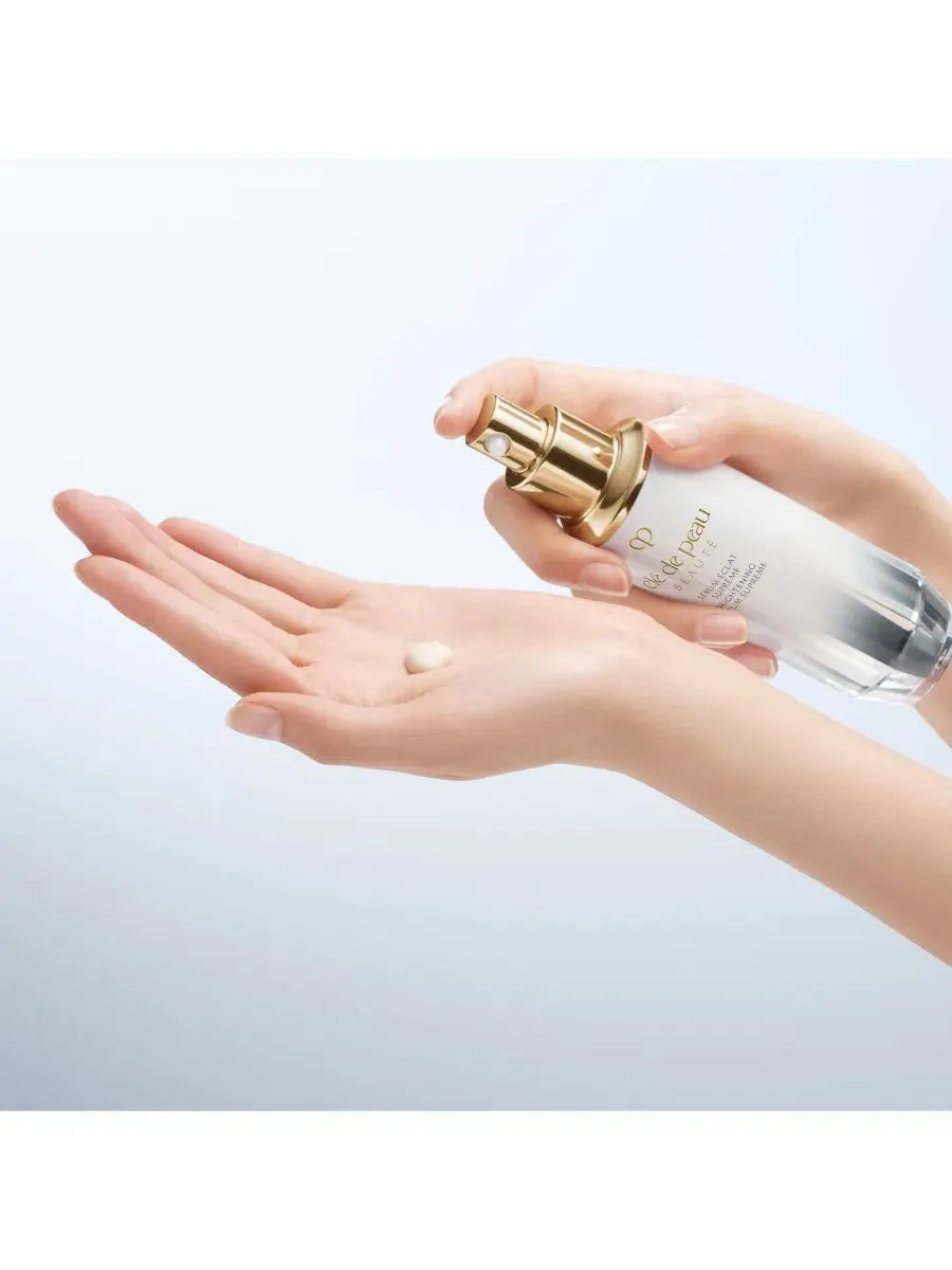 Эссенция Cle De Peau Beaute — Осветляющая Supreme, 37 г — изображение 4 из 5