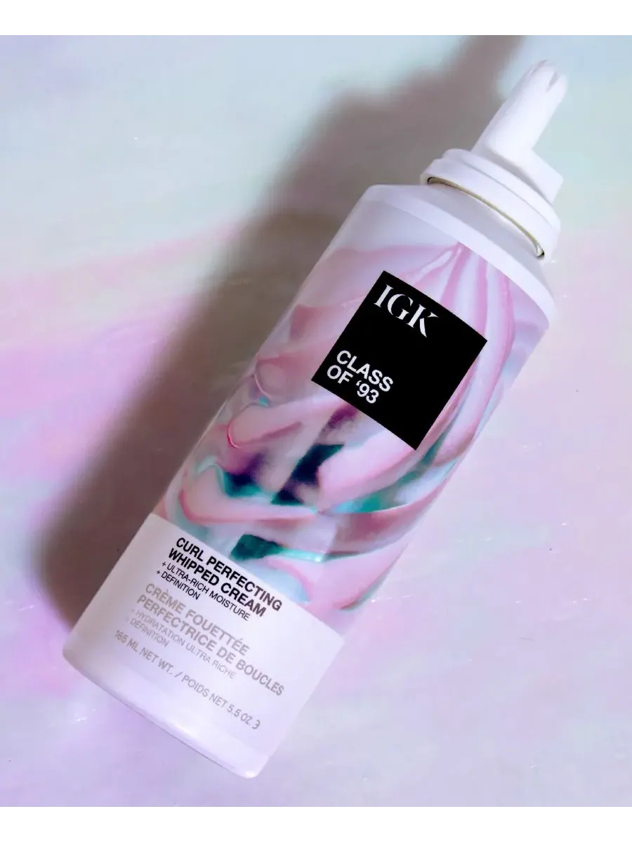 IGK Hair Взбитые сливки для совершенствования локонов Class Of '93 — изображение 6 из 10