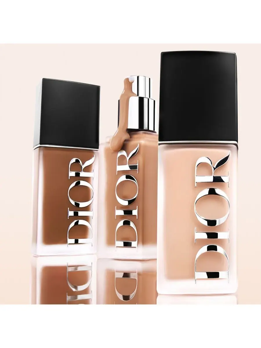 Тональный крем Forever Skin Wear Blurring Matte Foundation, SPF 20 DIOR, 6 Neutral — изображение 10 из 10