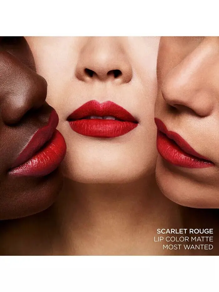 Матовый цвет губ Tom Ford, цвет 16 Scarlet Rouge — изображение 2 из 11