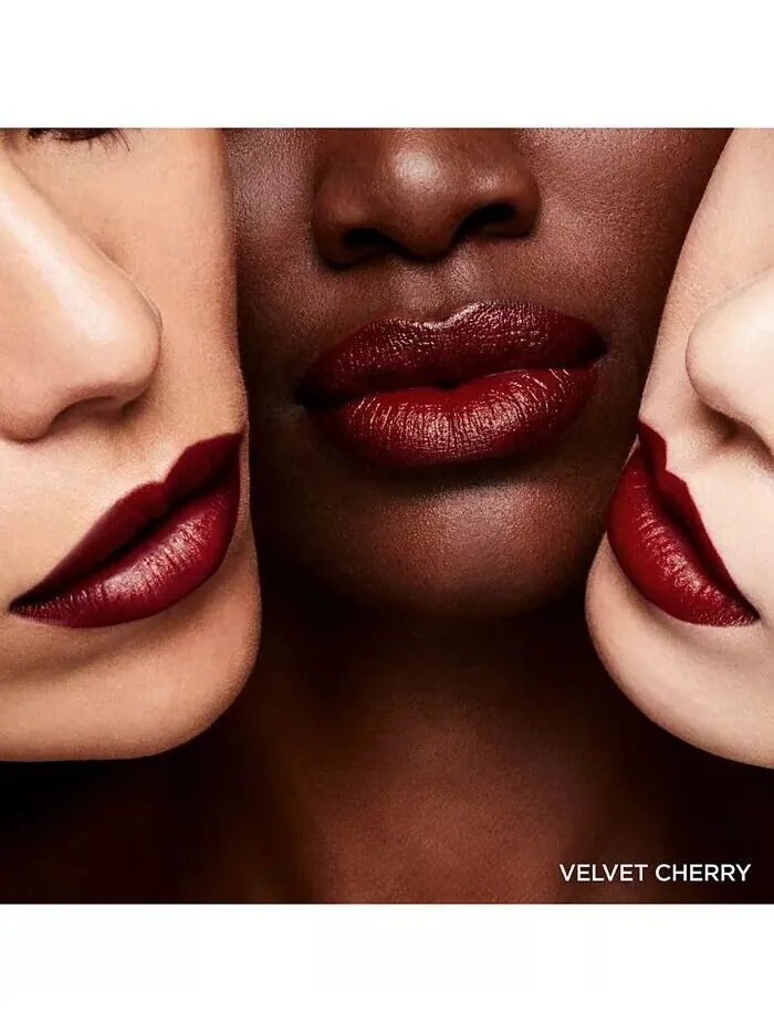 Матовый цвет губ Tom Ford, цвет 08 Velvet Cherry — изображение 2 из 11