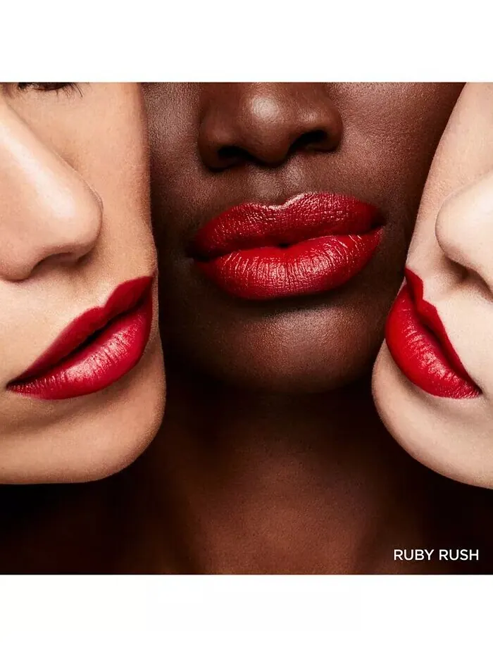 Матовый цвет губ Tom Ford, цвет 07 Ruby Rush — изображение 2 из 8