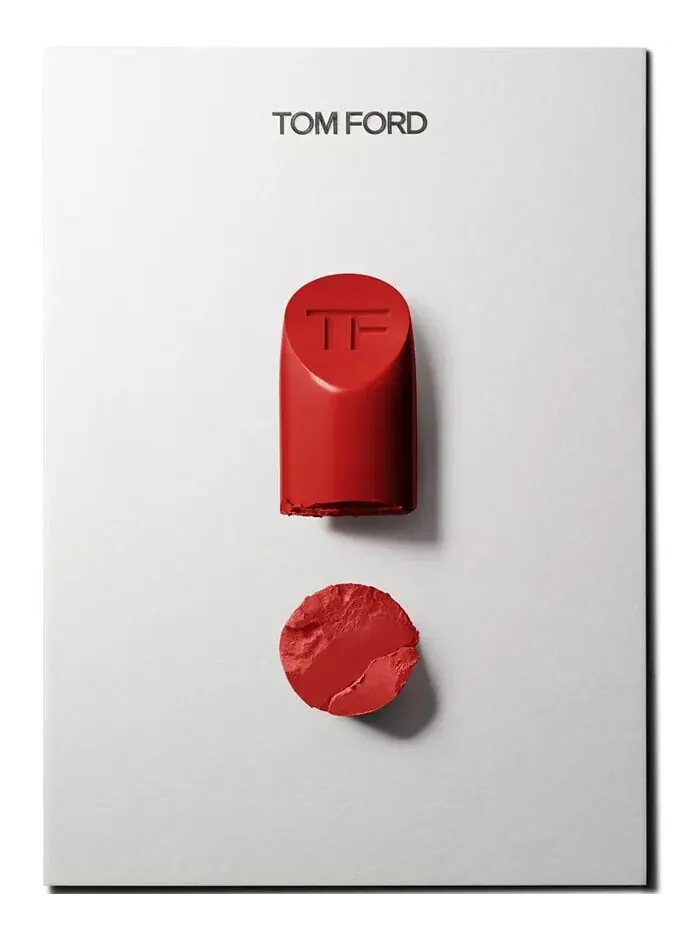 Матовый цвет губ Tom Ford, цвет 07 Ruby Rush — изображение 7 из 8