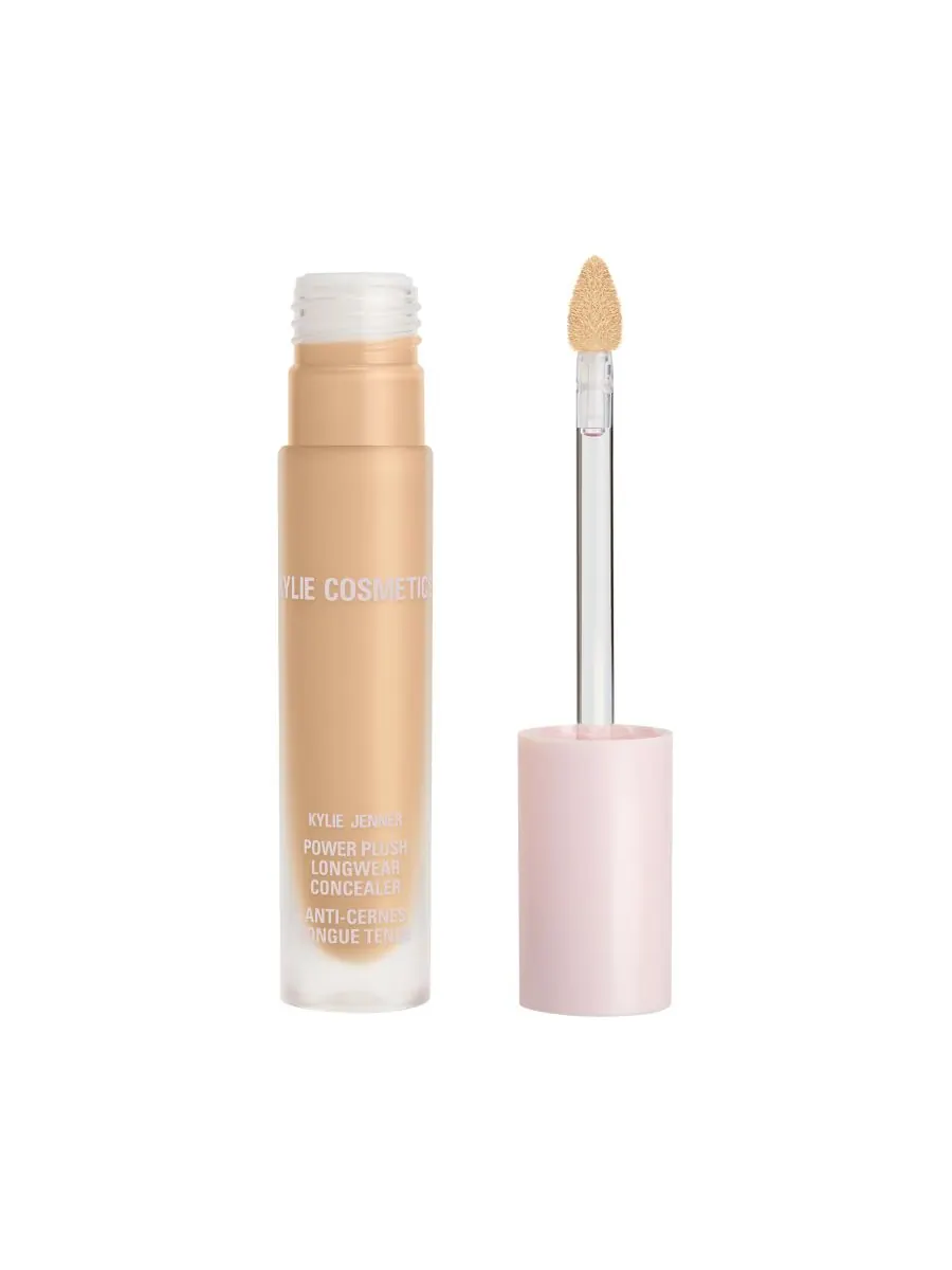Стойкий консилер Power Plush, 0,16 унции Kylie Cosmetics, цвет 4.5wn — изображение 1 из 10
