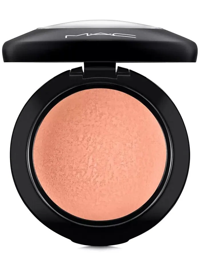 Минеральные румяна Mac, цвет Naturally Flawless — изображение 1 из 3