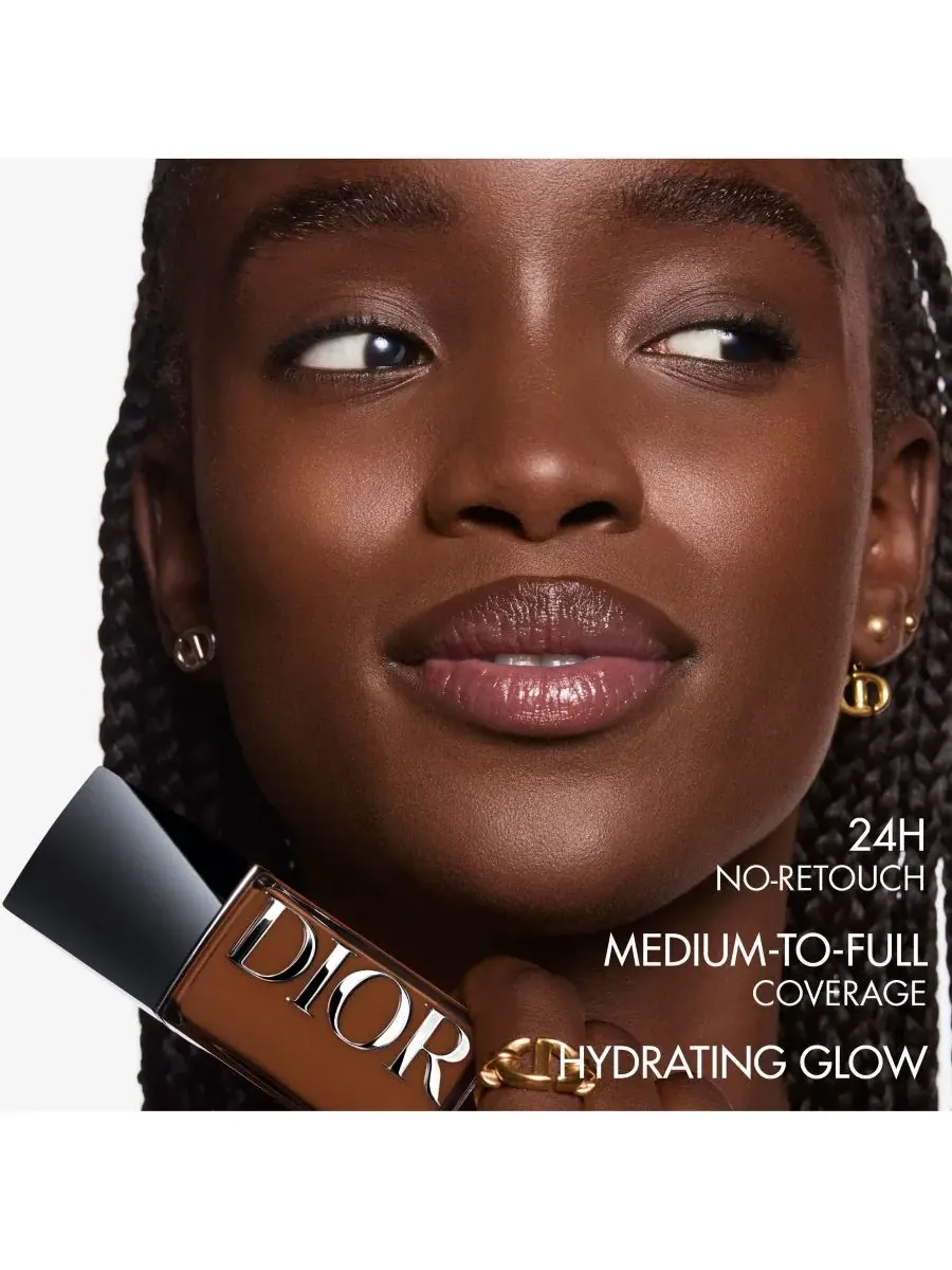 Тональный крем Forever Skin Glow, SPF 25 DIOR, 4.5 Neutral — изображение 7 из 10