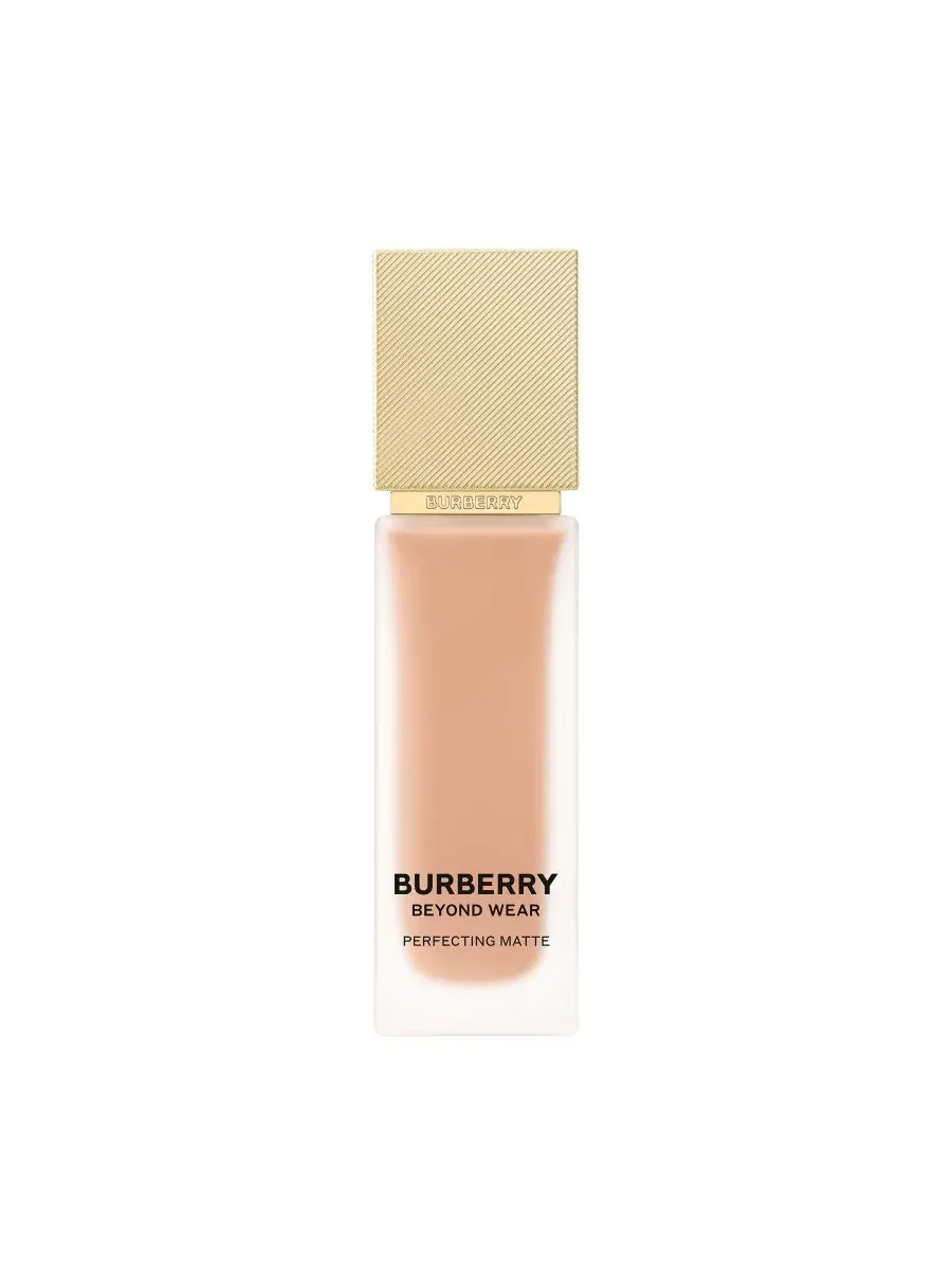 Тональный крем Beyond Wear Perfecting Matte Foundation, 1 унция Burberry, 80 Medium Cool — изображение 1 из 10