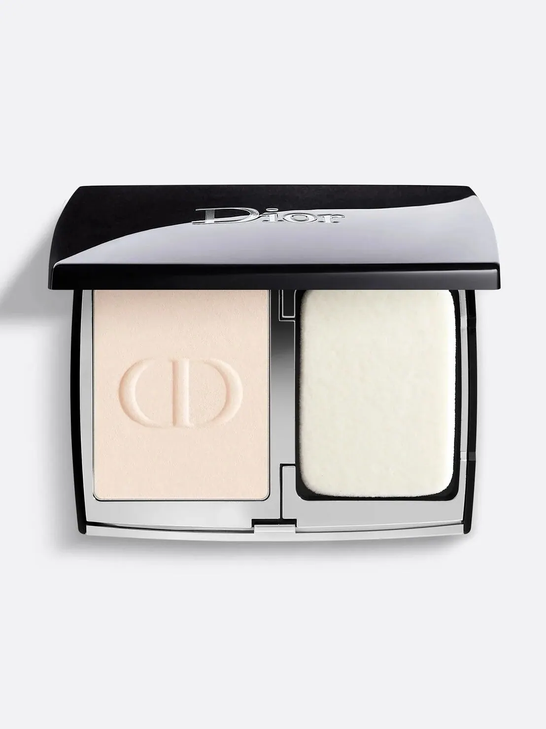 Тональная основа Dior Forever Natural Velvet, 00N Neutral — изображение 1 из 3
