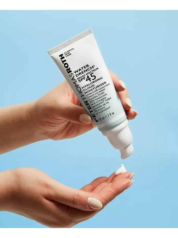 Water Drench Broad Spectrum SPF 45 Гиалуроновое увлажняющее солнцезащитное средство Cloud, 1,7 — изображение 7 из 8