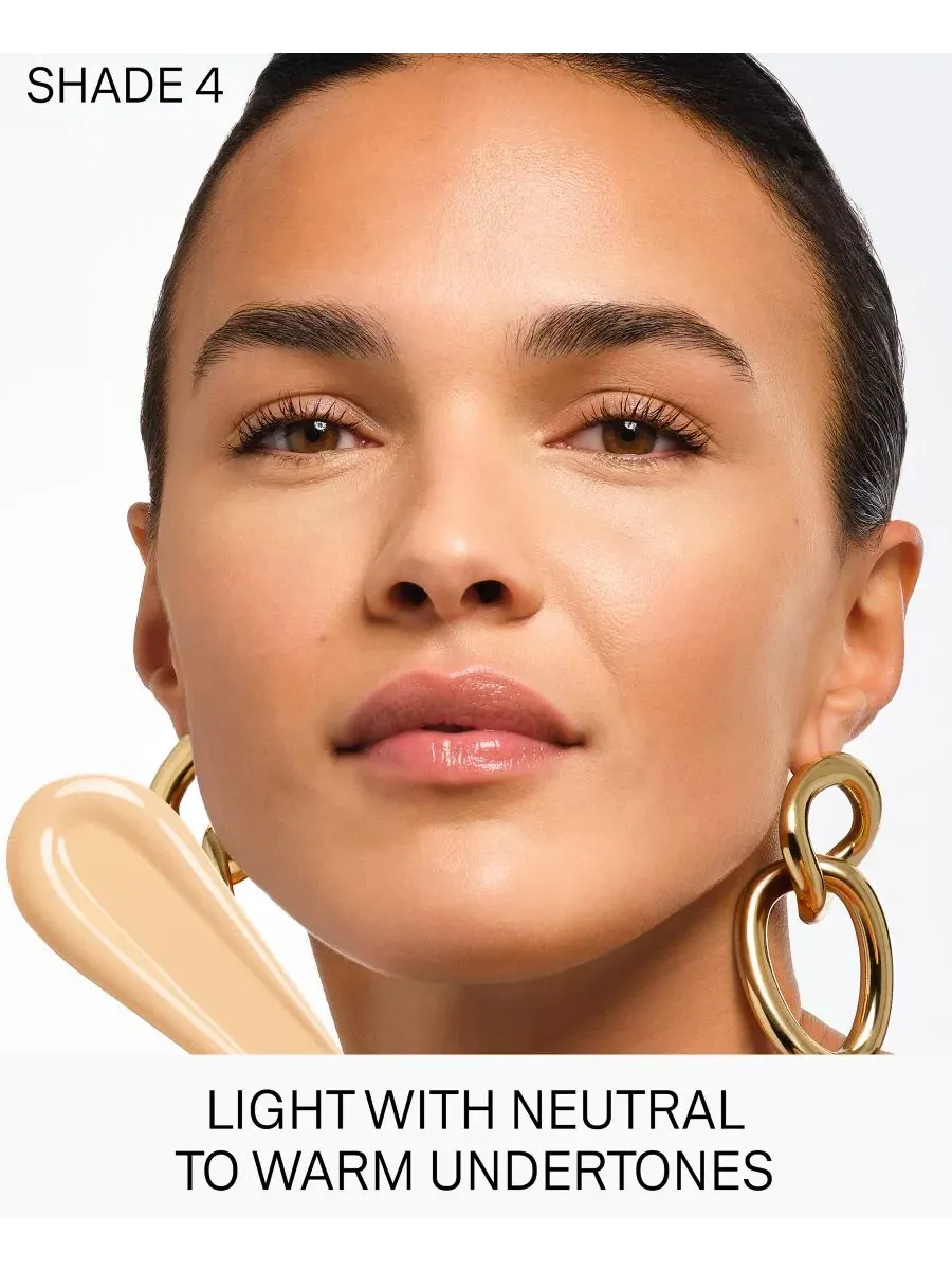 Бьюти-корректор Carolina Herrera Nude Couture Triple Moisture Brightener, 0.24 oz, Shade 4 — изображение 4 из 11