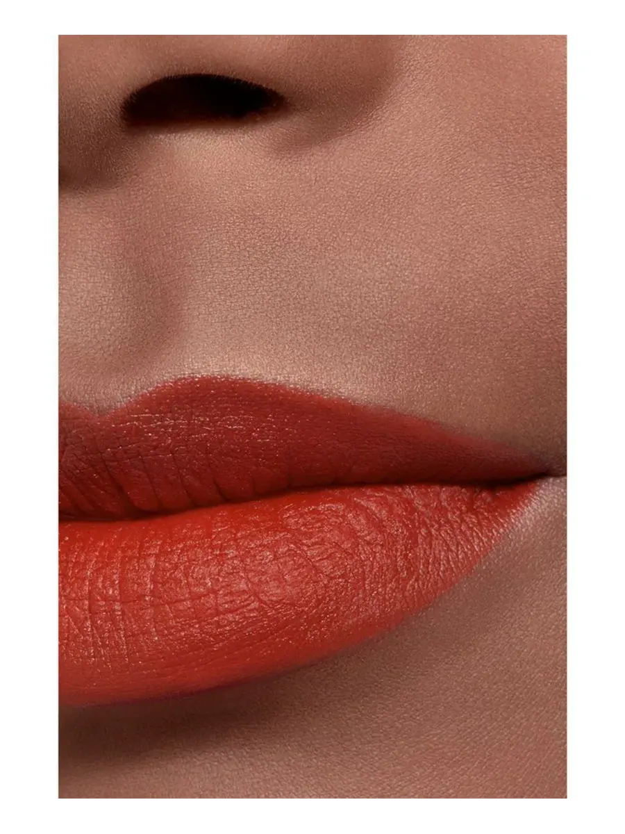 Помада Rouge Allure Velvet 357 Irreverente, 0,12 унции CHANEL, Audacieuse — изображение 7 из 8