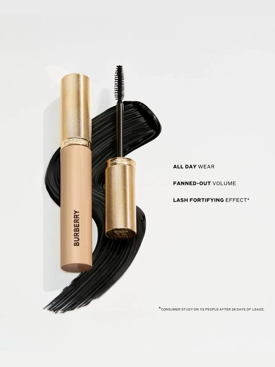 Тушь для ресниц Beyond Volume, 0,27 унции Burberry — изображение 5 из 8