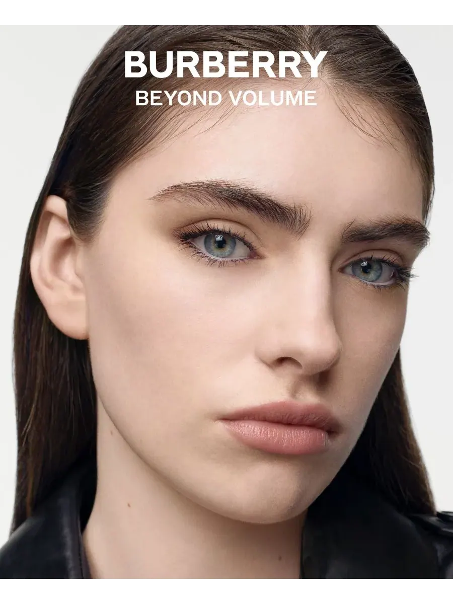Тушь для ресниц Beyond Volume, 0,27 унции Burberry — изображение 8 из 8