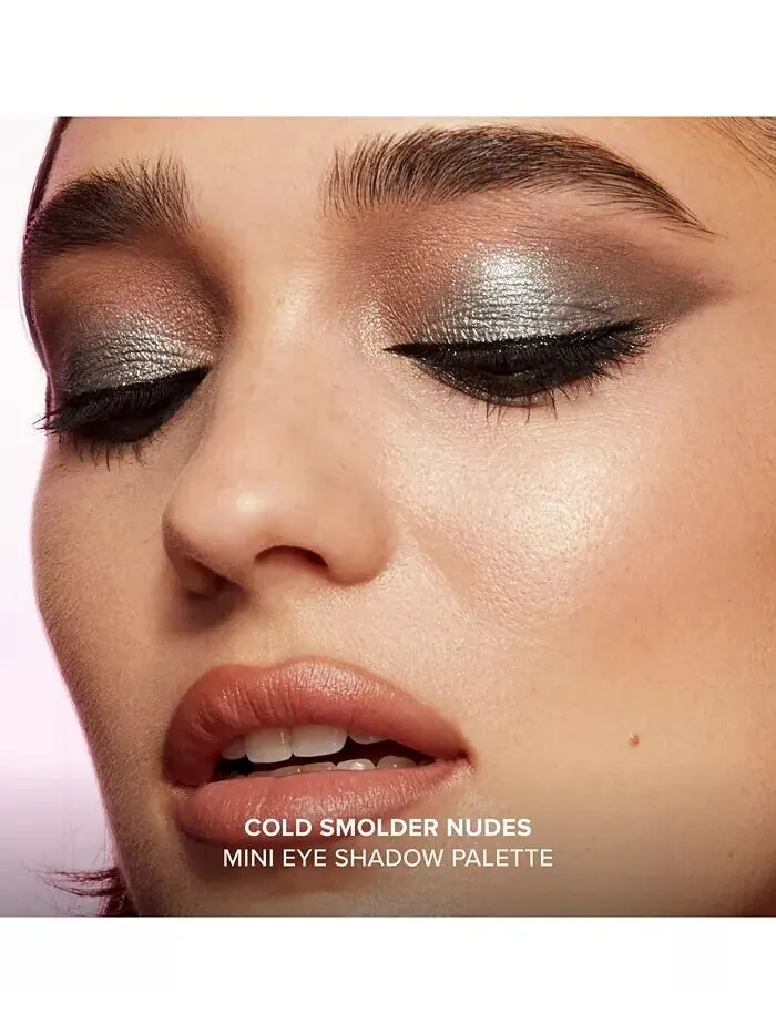 Born This Way Холодная мини-палетка нейтральных теней для век Too Faced — изображение 4 из 8