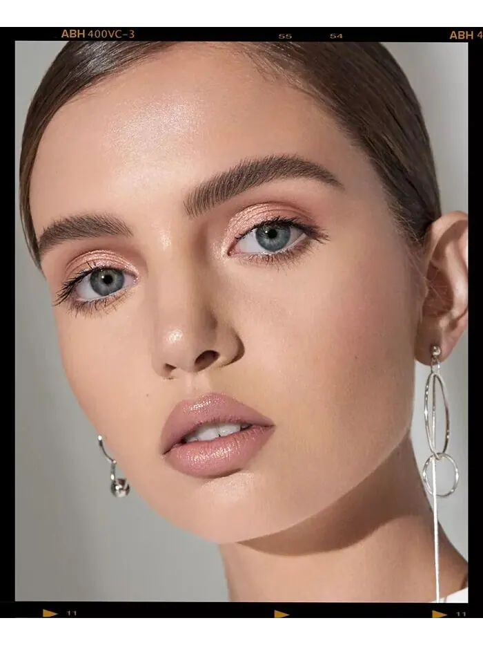 Профессиональный карандаш Anastasia Beverly Hills, цвет Base 3 — изображение 3 из 9