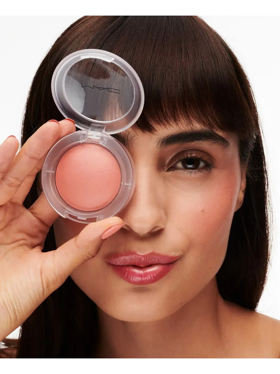 Glow Play Cushiony Blush MAC, цвет grand — изображение 3 из 6