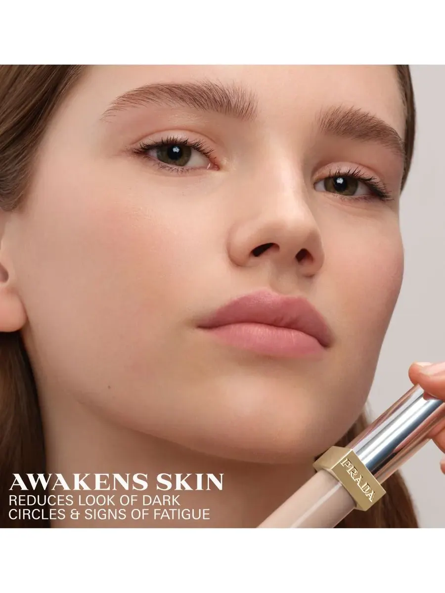 Консилер Prada Beauty, микрокоррекция, эффект размытия, Mw5 - Medium Warm — изображение 6 из 10