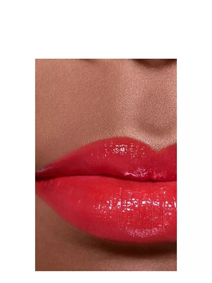 Помада-бальзам увлажняющая Chanel Rouge Coco Flash, 66 pulse, 3 г — изображение 5 из 7