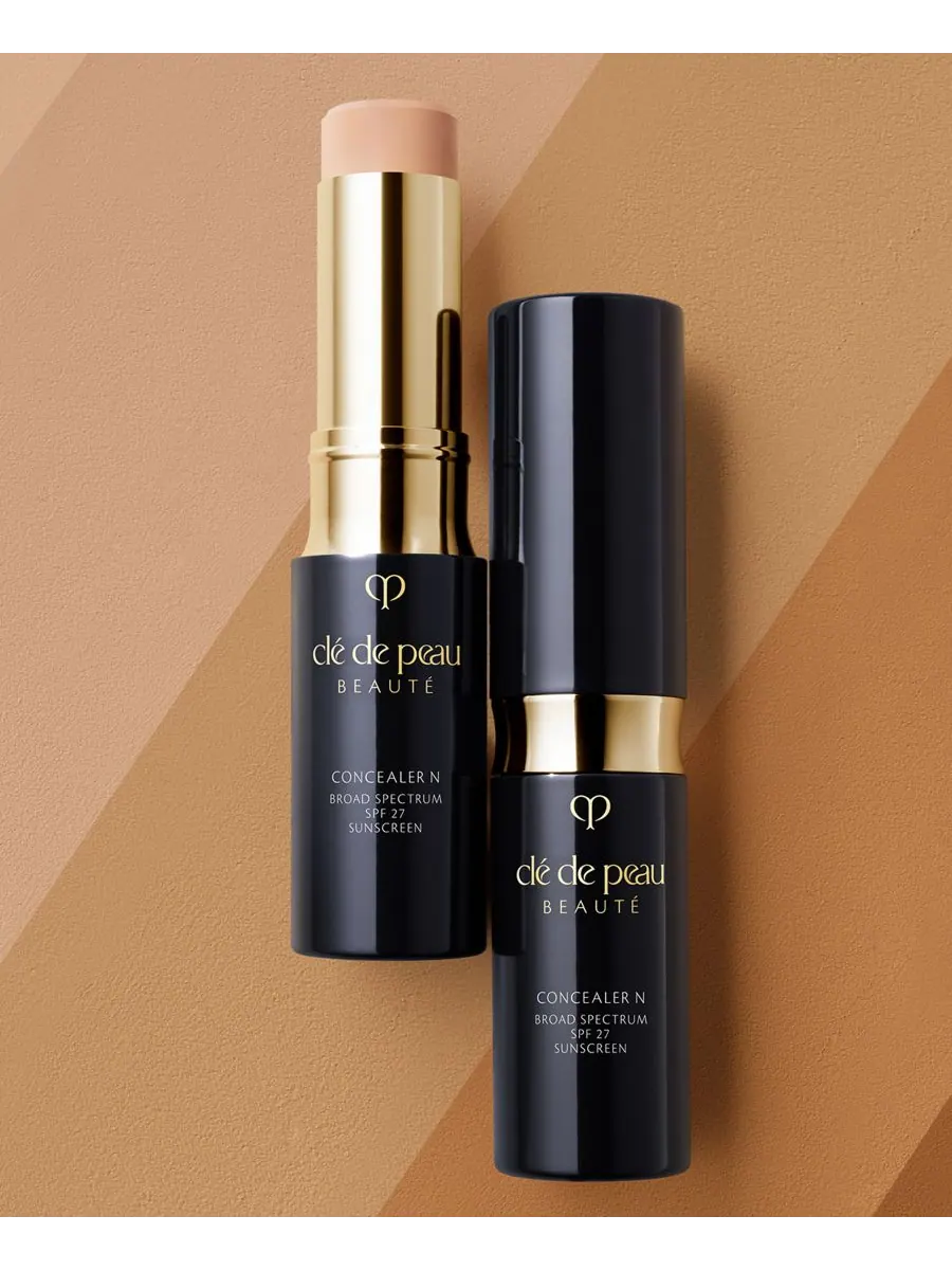 Консилер SPF 27, 0,17 унции Clé de Peau Beauté, цвет 10 hazelnut — изображение 5 из 10