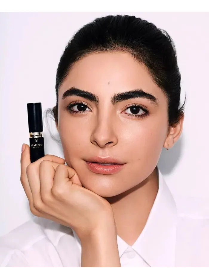 Консилер SPF 27, 0,17 унции Clé De Peau Beauté, цвет 13 Espresso — изображение 15 из 19