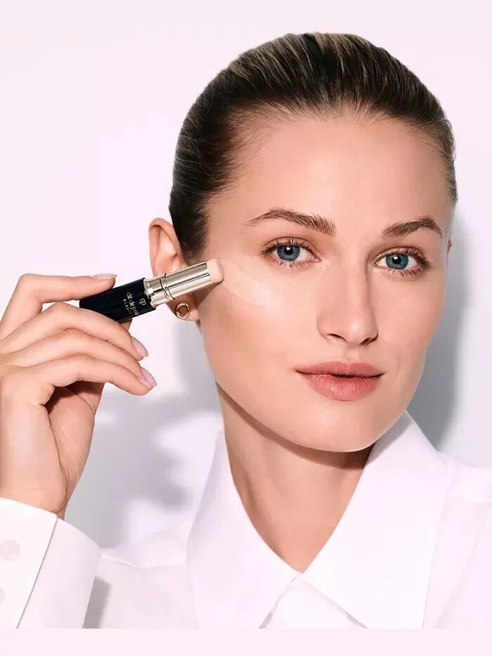 Консилер SPF 27, 0,17 унции Clé De Peau Beauté, цвет 2 Ocher — изображение 13 из 19