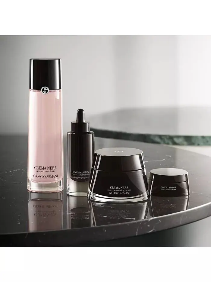 Сыворотка для контура глаз Giorgio Armani Crema Nera Extrema — изображение 5 из 5