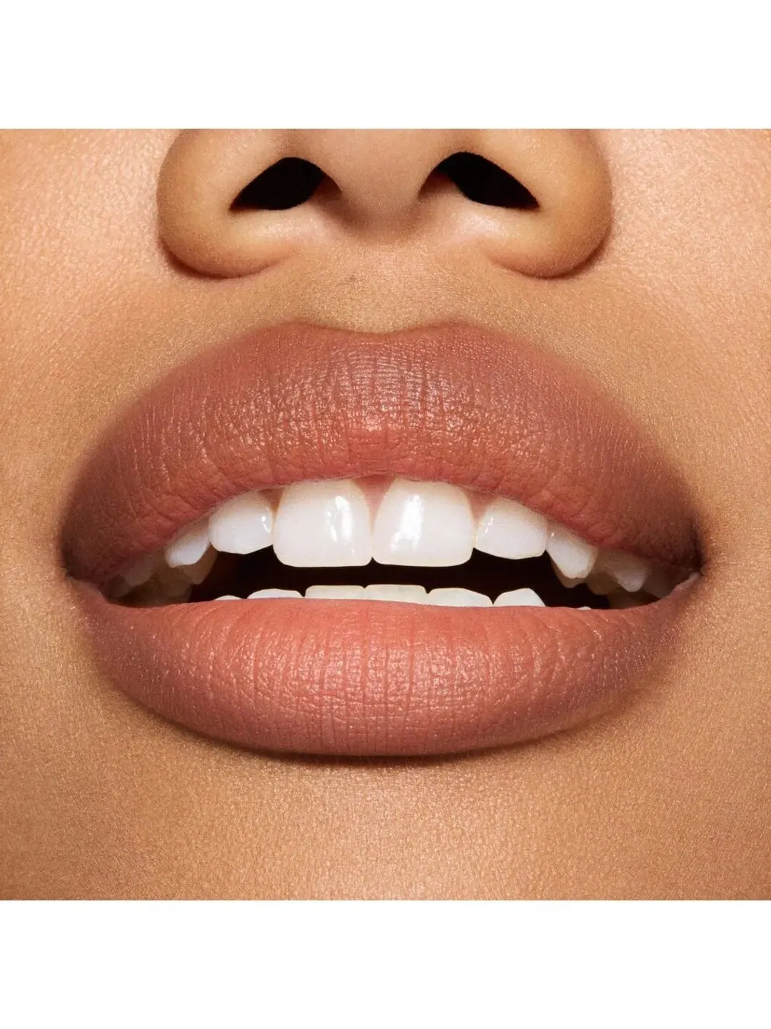 Губная помада MAC Powder Kiss Hazy Matte, Moving On Up, 3.5 г — изображение 4 из 7