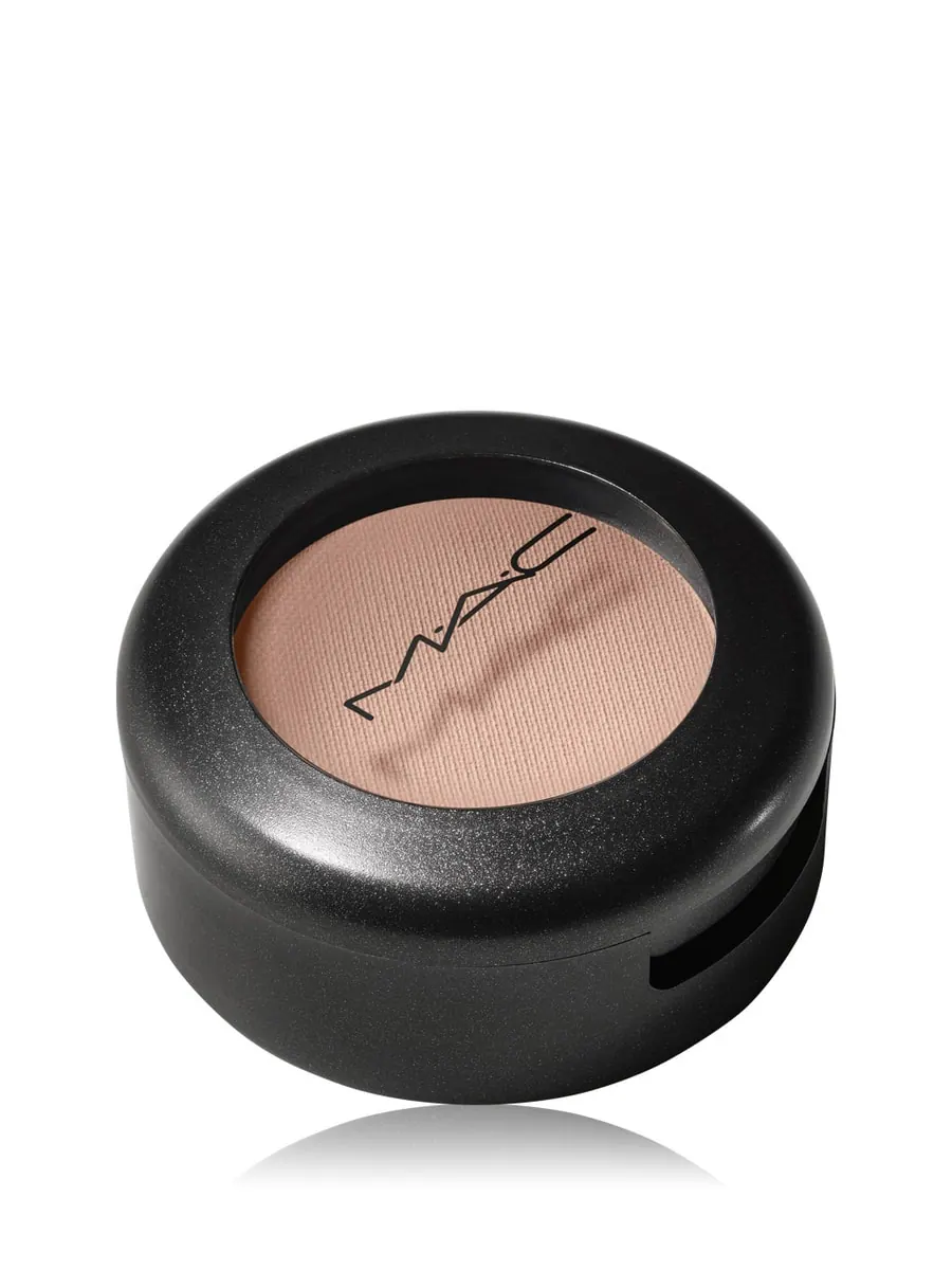 Тени для век MAC Matte, omega — изображение 4 из 8