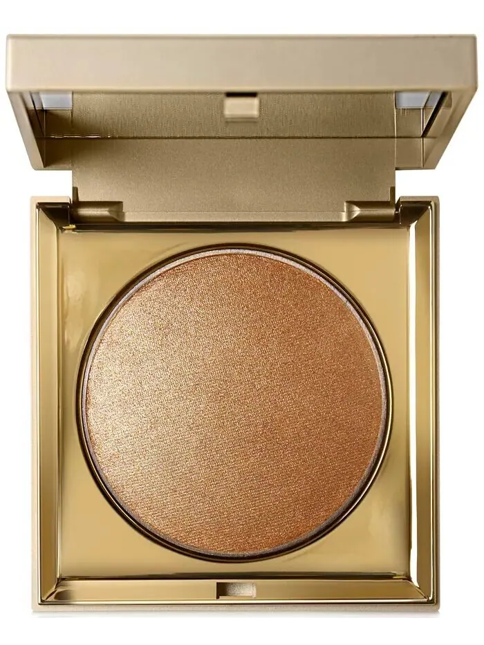 Хайлайтер Небесного оттенка Stila, цвет Bronze - radiant, sun-kissed glow — изображение 1 из 6