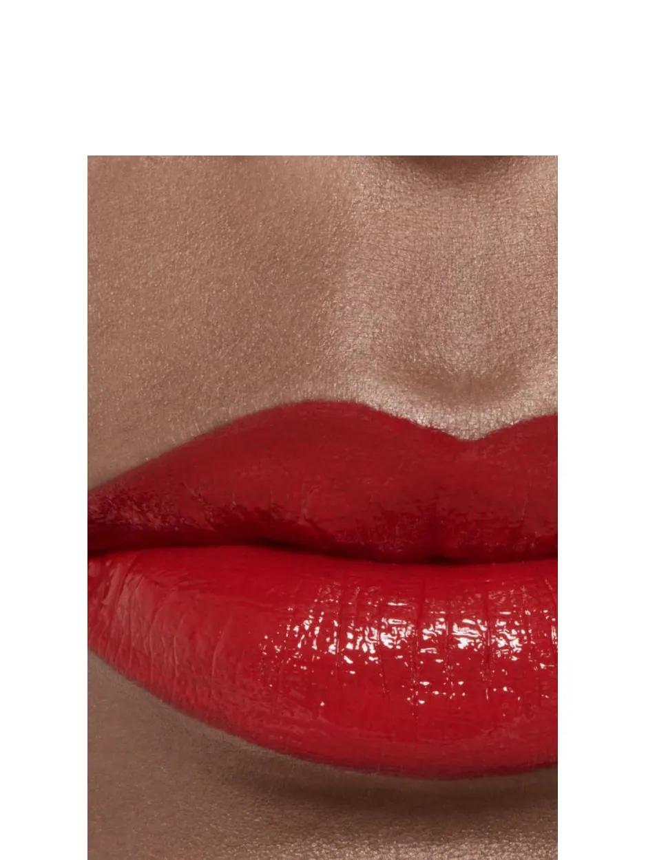 Жидкая помада Chanel Rouge Allure Laque, 73 invincible, 5.5 мл — изображение 4 из 5