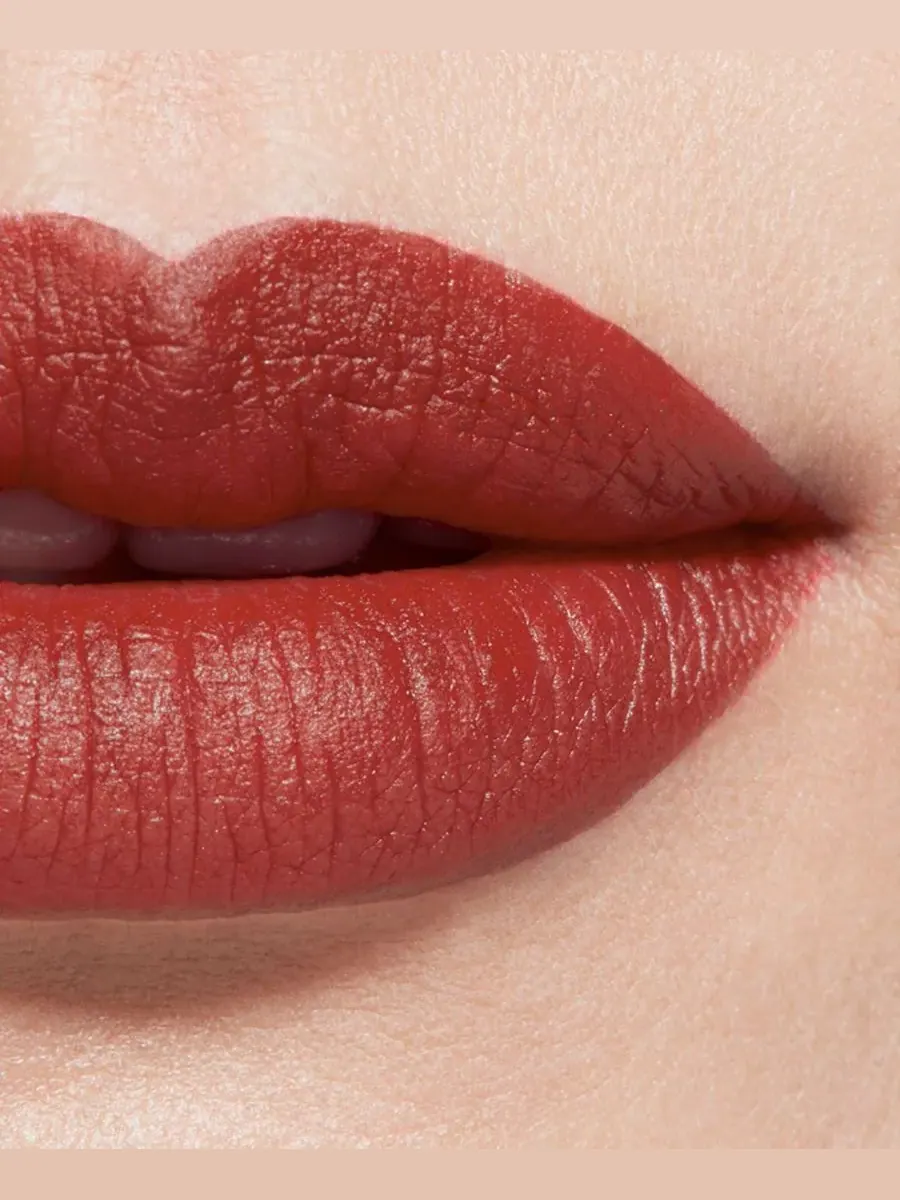 Матовая бархатная помада Rouge Allure Velvet Luminous Matte Lip Color, 0,12 унции CHANEL, 489 Toi — изображение 3 из 4