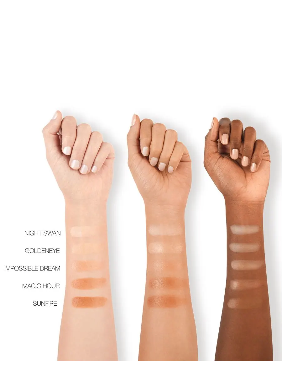 Светоотражающее средство для осветления кожи вокруг глаз NARS, цвет magic hour — изображение 4 из 9