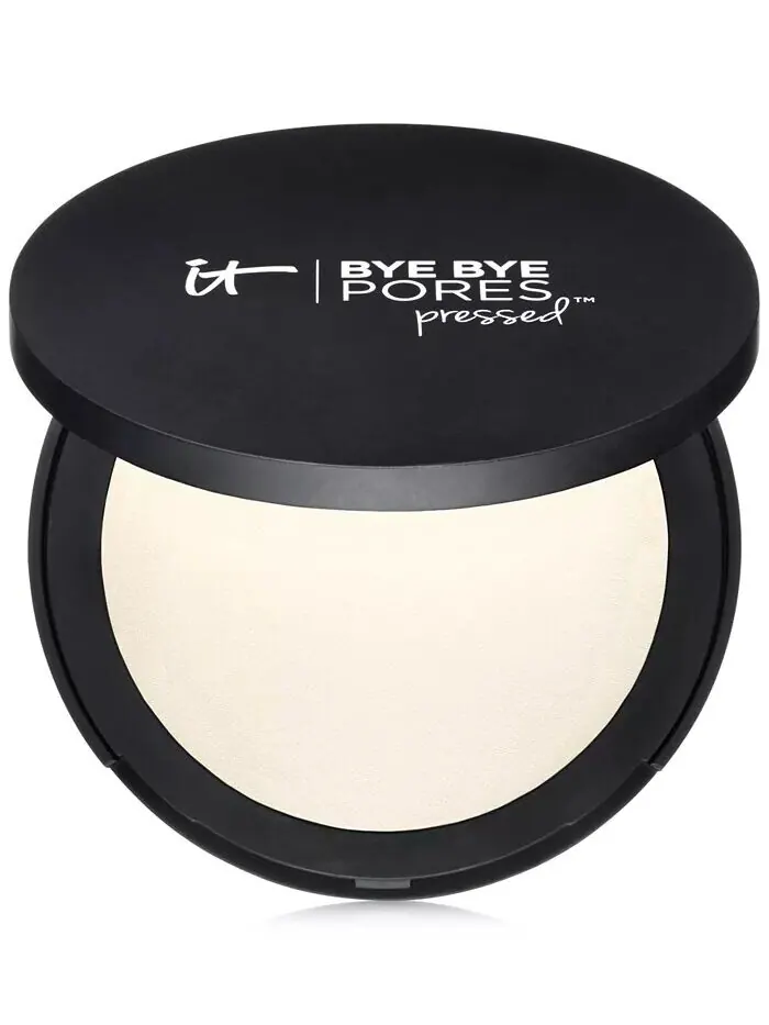 Прессованная полупрозрачная закрепляющая пудра Bye Bye Pores It Cosmetics — изображение 1 из 8