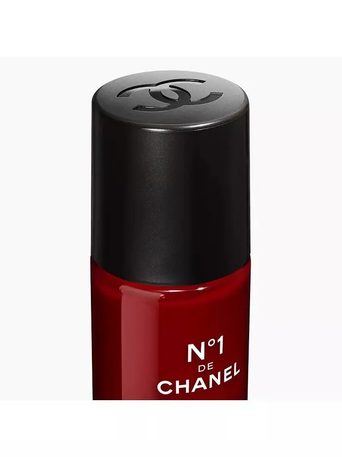 Восстанавливающая сыворотка для глаз Chanel — изображение 3 из 4