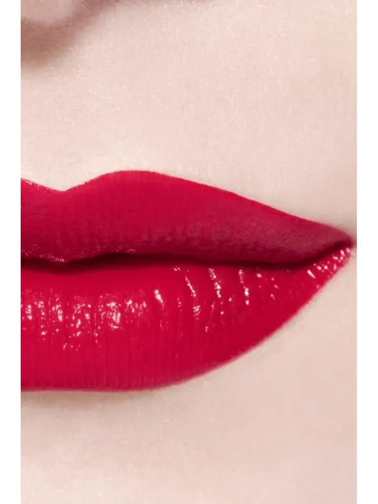 Жидкая помада Chanel Rouge Allure Laque, 70 immobile, 5,5 мл — изображение 4 из 5