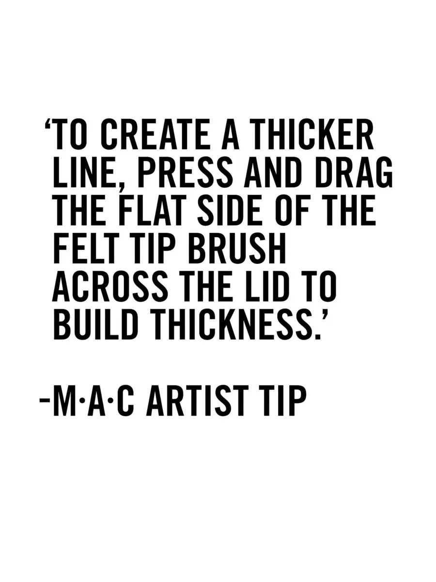 Лайнер Brushstroke 24-Hour Liner MAC — изображение 5 из 5