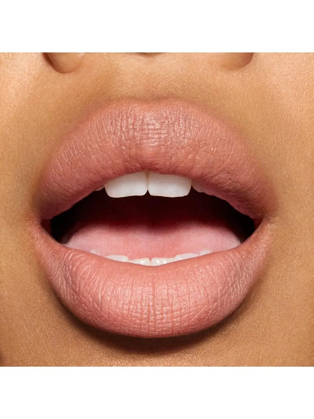 Губная помада MAC Powder Kiss Hazy Matte, Off the Market, 3.5 г — изображение 4 из 7
