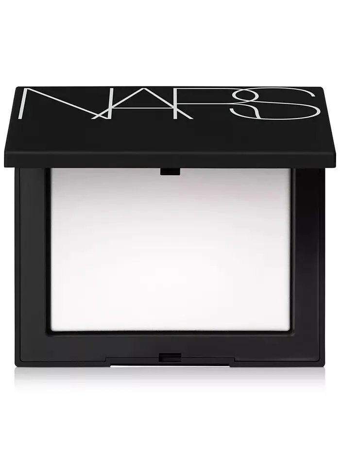 Светоотражающая прессованная фиксирующая пудра, 0,35 унции Nars, цвет Crystal (Very light to light) — изображение 1 из 12