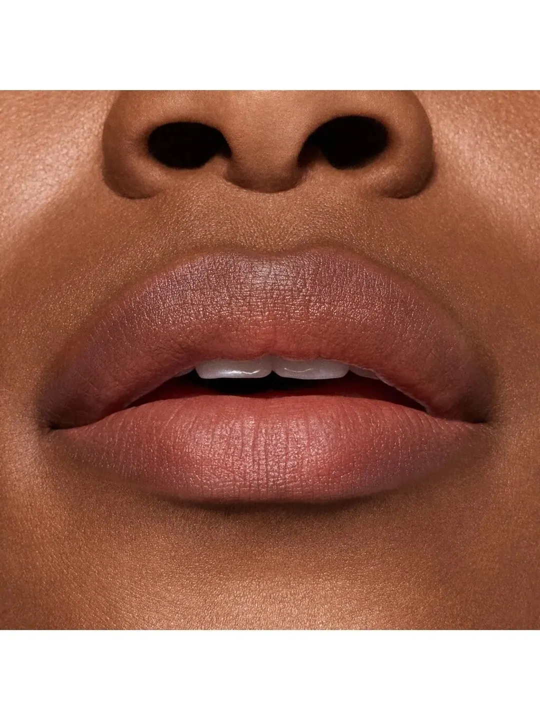 Губная помада MAC Powder Kiss Hazy Matte, Turn to The Left, 3.5 г — изображение 5 из 7