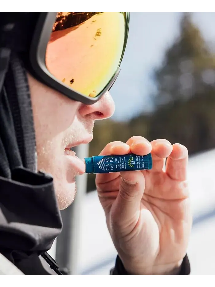 Ультраувлажняющий бальзам для губ без блеска SPF 18, 3 шт Oars + Alps — изображение 4 из 6
