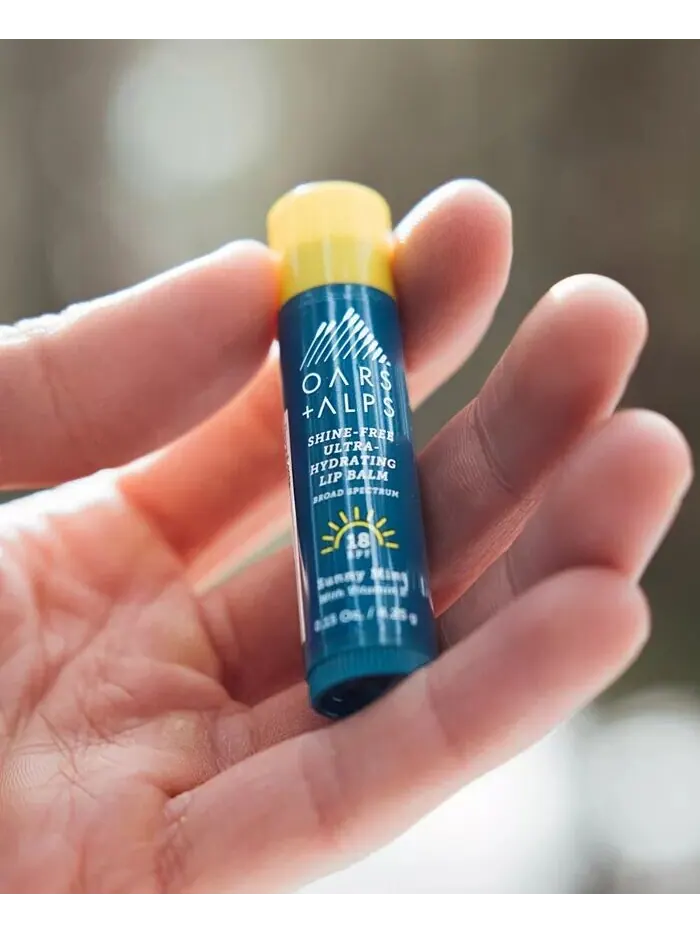 Ультраувлажняющий бальзам для губ без блеска SPF 18, 3 шт Oars + Alps — изображение 6 из 6