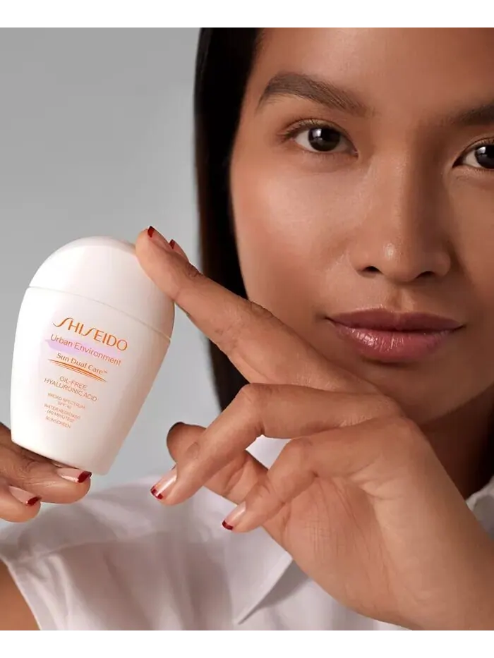 Солнцезащитный крем для городской среды SPF 42, 1,6 унции Shiseido — изображение 9 из 11