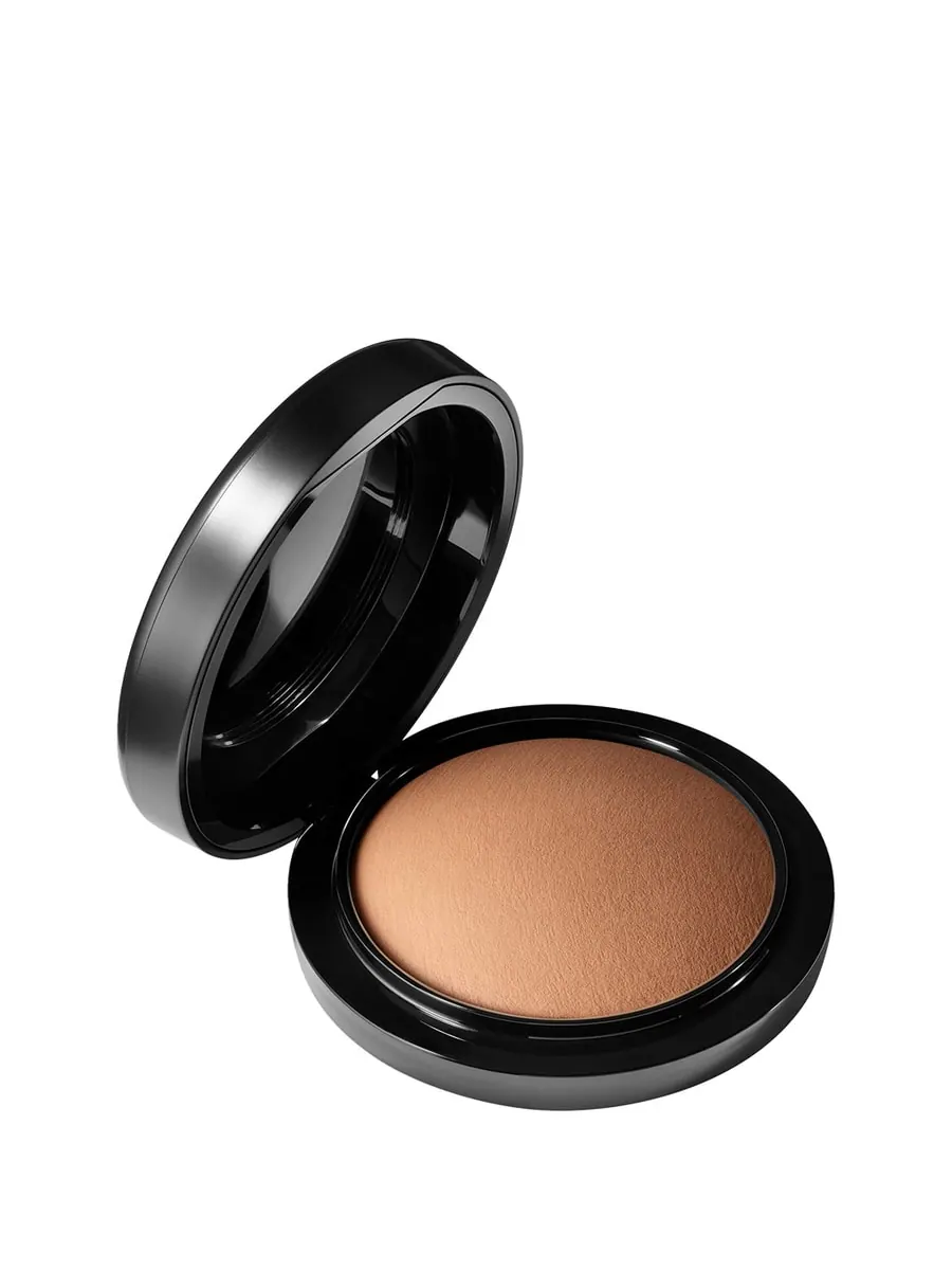 Пудра MAC Mineralize Skinfinish Natural, give me sun!, 10 гр — изображение 2 из 6