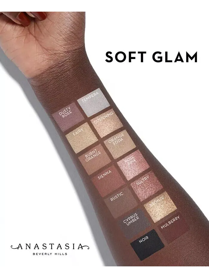 Палетка теней для век Soft Glam Anastasia Beverly Hills, цвет Soft Glam — изображение 5 из 6
