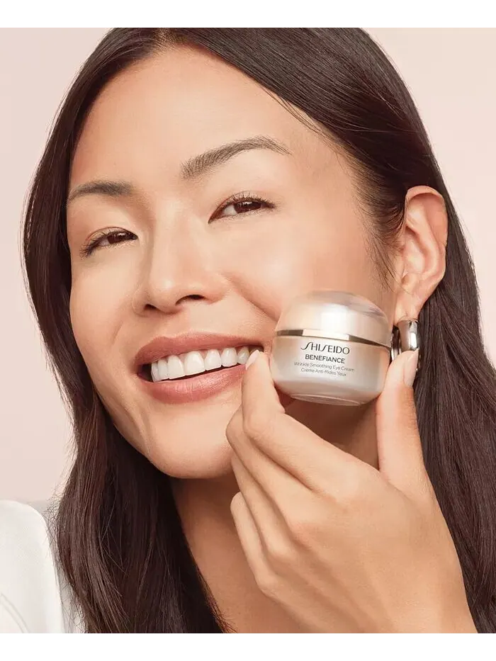 Benefiance Крем для век, разглаживающий морщины Shiseido — изображение 9 из 12